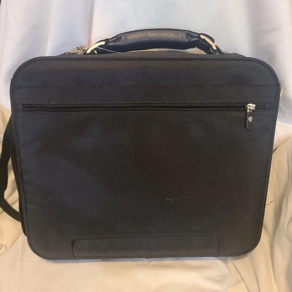 DELL. Laptop black briefcase